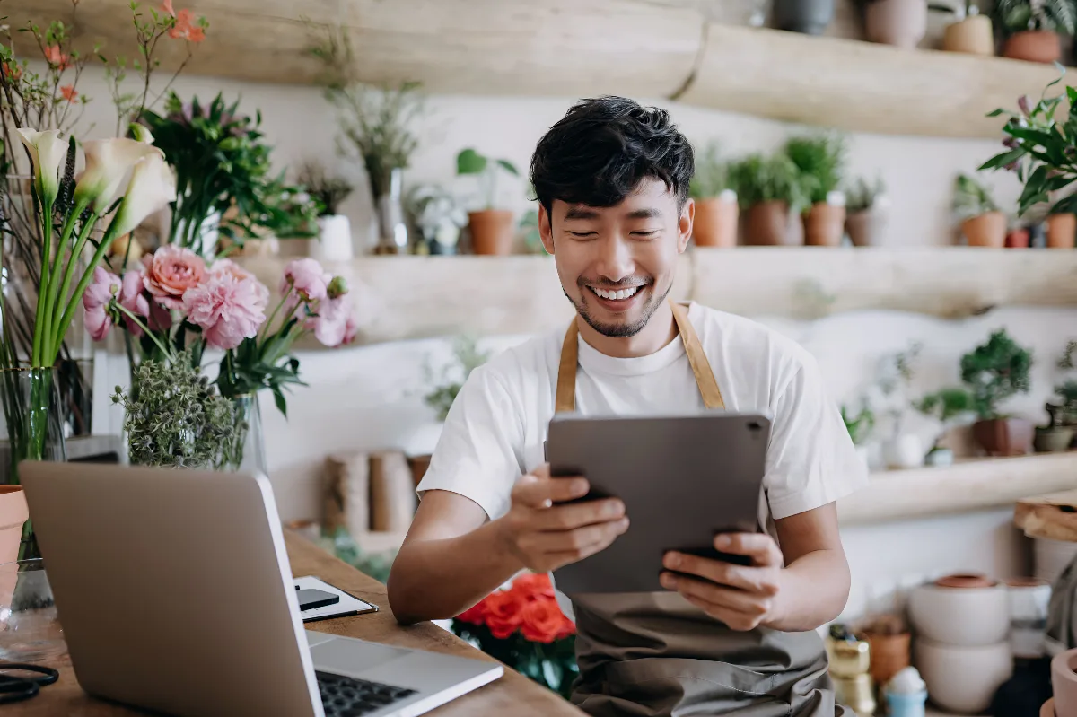 Meta One para negócios: empreendedor gerenciando redes sociais com inteligência artificial